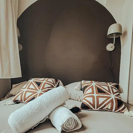 Abysse Apartment *
